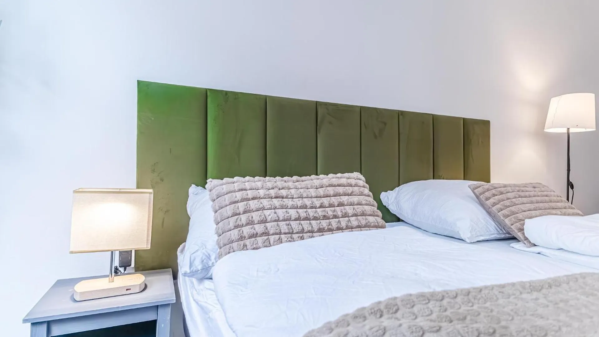 Lovely 1Br Apt In Prime Location Of Vienna Apartment